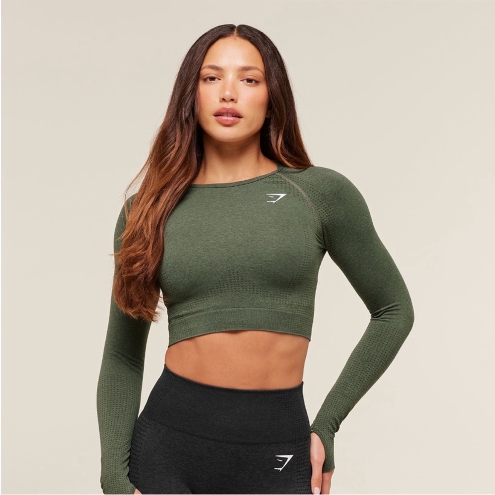 Gymshark Olive Long Sleeve Crop Top size Medium in EUC